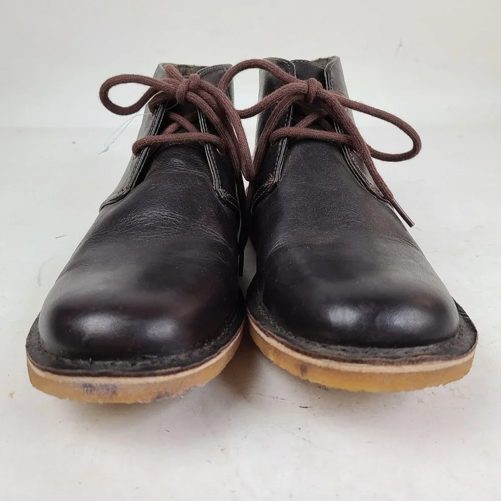 UGG Australia Leighton Chukka Black Leather Casual Mens Boots Sz 8.5 3275 - Picture 2 of 10
